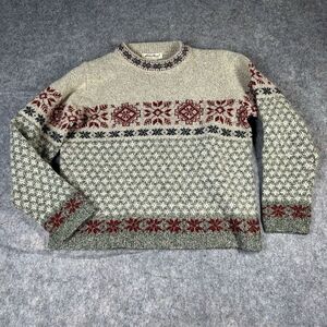 Eddie Bauer Gray and Red Patterned Crew Neck Sweater